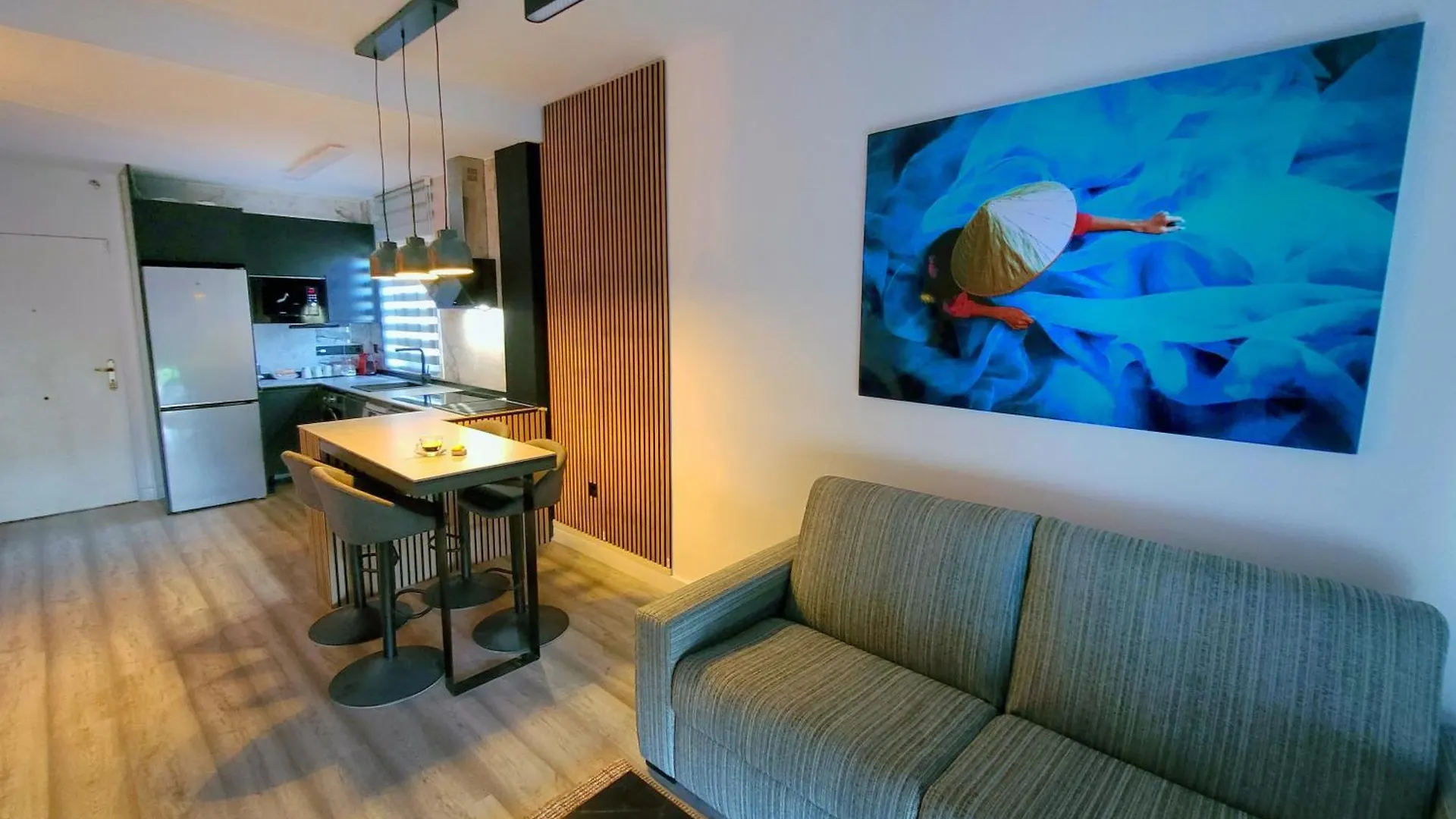 Alcaidesa, Luxury Apartment With Sea Views
